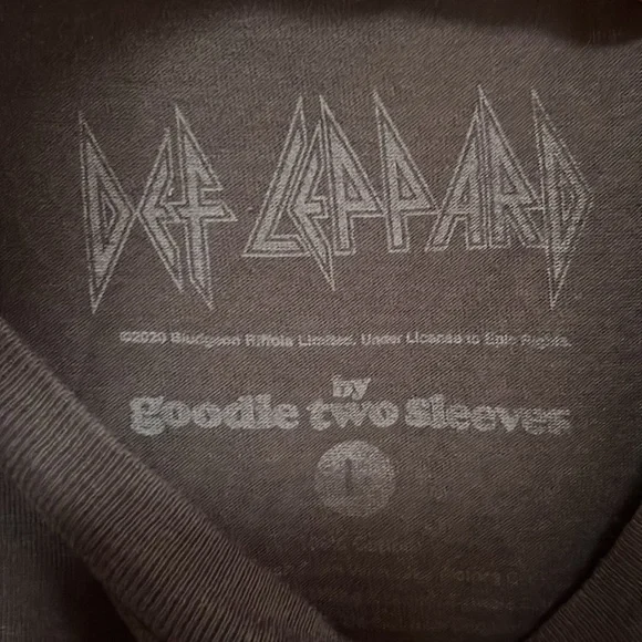 Def Leopard Vintage 1983 design, neon colors Long sleeve shirt men sz L unisex - Picture 4 of 6